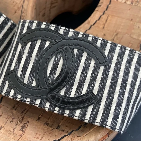 CHANEL Vintage Authentic Striped Fabric Platform Wedge Sandals w/ Cork Sole - Picture 11 of 15